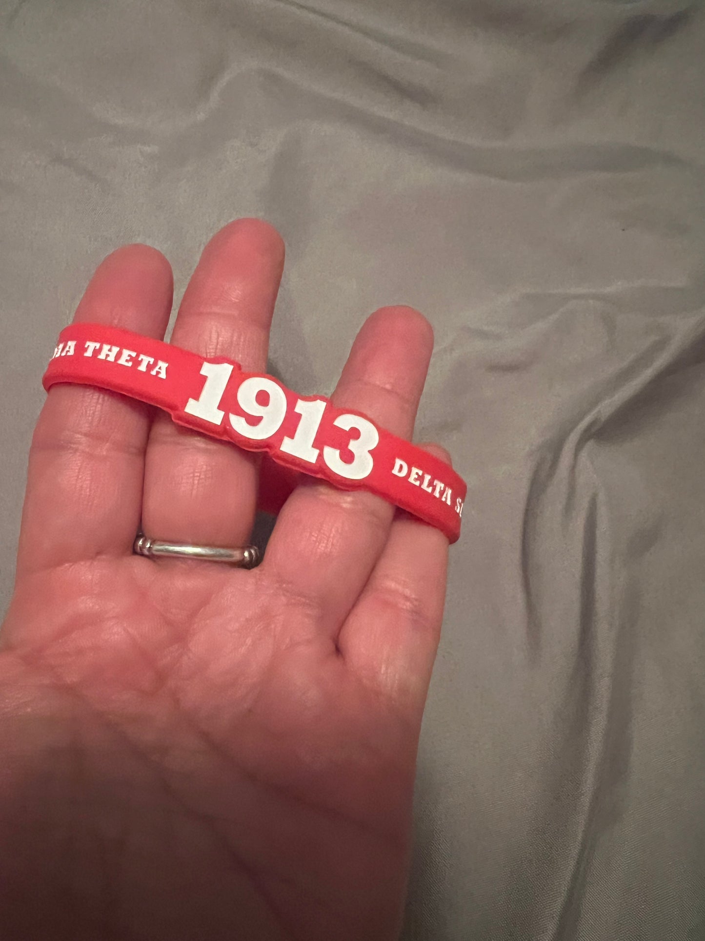 DST/1913 silicone wristband