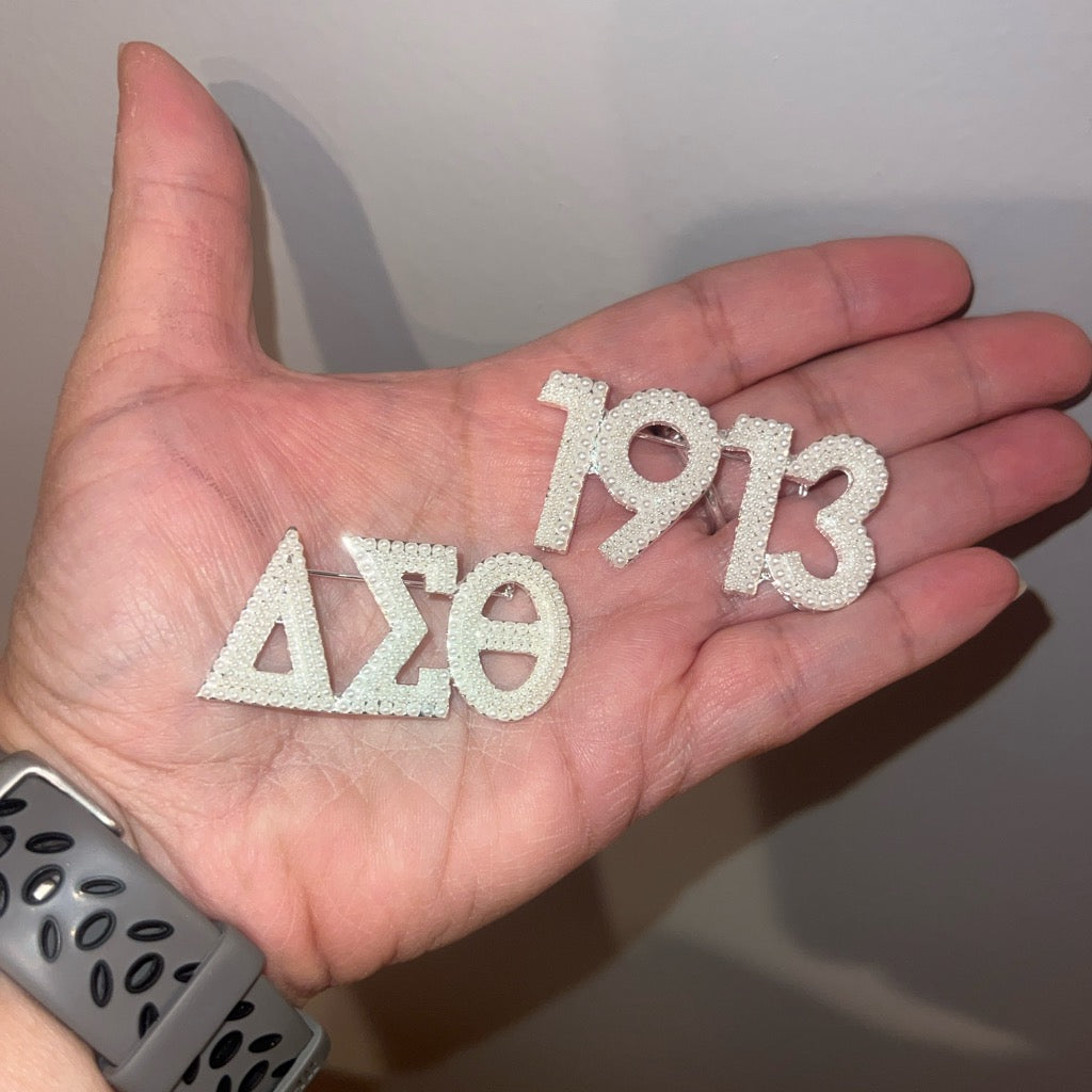 Delta Sigma Theta pearl pin