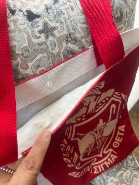 DST Textured Tote Bag