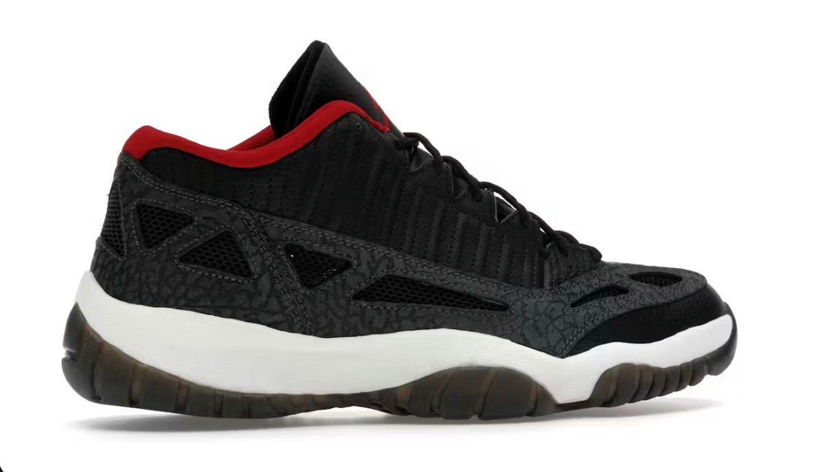 Air Jordan 11 Retro Low IE