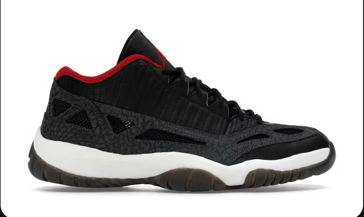 Air Jordan 11 Retro Low IE